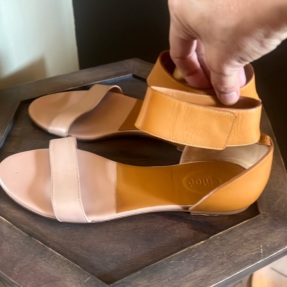🛑 1 hour sale. Chloe, Women's Leather Two-Tone Flat Lazise Sandals Size 37.5 COA - Picture 8 of 13
